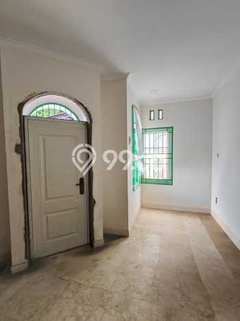 Rumah Elit Modern Tanpa Renovasi di Sentul City Bogor Rumah Elit Modern Tanpa Renovasi di Sentul City Bogor