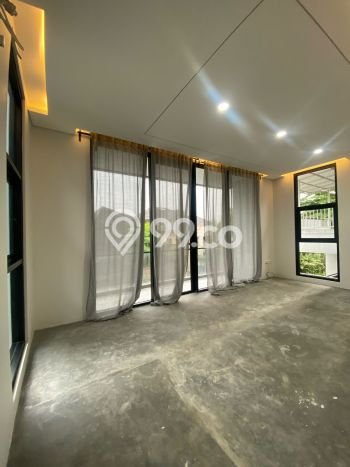 Rumah Elit Modern Tanpa Renovasi di Sentul City Bogor Rumah Elit Modern Tanpa Renovasi di Sentul City Bogor