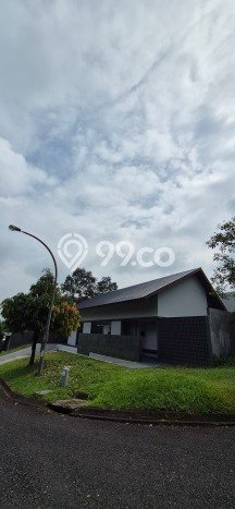 For Sale! Premium House LT 636m2 Desain Modern di Sentul City For Sale! Premium House LT 636m2 Desain Modern di Sentul City