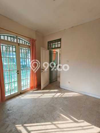 Rumah Elit Modern Tanpa Renovasi di Sentul City Bogor Rumah Elit Modern Tanpa Renovasi di Sentul City Bogor