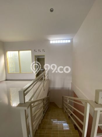 Rumah Modern 2 KT di Sentul City Bogor Unfurnished Rumah Modern 2 KT di Sentul City Bogor Unfurnished
