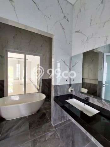 Rumah Luxury Modern Tanpa Renovasi di Sentul City Bogor Rumah Luxury Modern Tanpa Renovasi di Sentul City Bogor