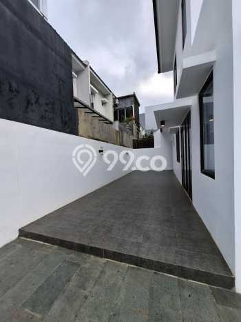 Rumah Elit Modern Siap Huni di Sentul City Bogor Rumah Elit Modern Siap Huni di Sentul City Bogor