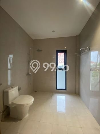 Rumah Elit Modern Tanpa Renovasi di Sentul City Bogor Rumah Elit Modern Tanpa Renovasi di Sentul City Bogor