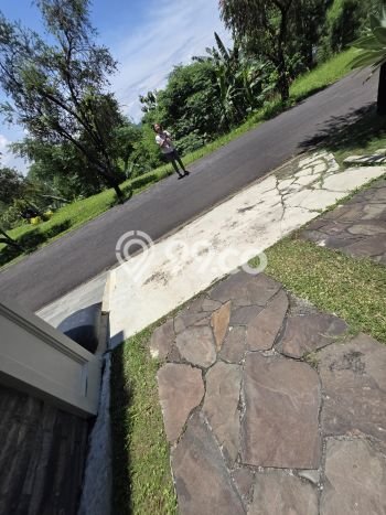 Rumah Modern 2 Kamar LT 180m2 di Sentul City Rumah Modern 2 Kamar LT 180m2 di Sentul City