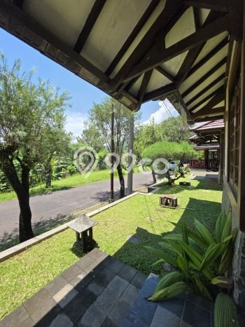 Rumah Modern 2 Kamar LT 180m2 di Sentul City Rumah Modern 2 Kamar LT 180m2 di Sentul City