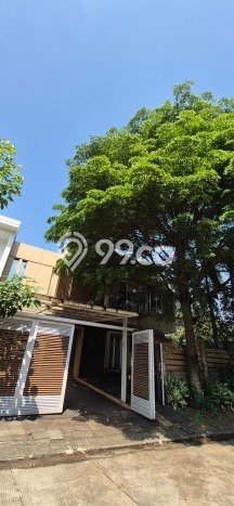 Rumah Mewah LB 200m2 Siap Huni Desain Elegan di Sentul City, Bogor Rumah Mewah LB 200m2 Siap Huni Desain Elegan di Sentul City, Bogor