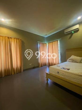 Rumah Mewah LB 200m2 Siap Huni Desain Elegan di Sentul City, Bogor Rumah Mewah LB 200m2 Siap Huni Desain Elegan di Sentul City, Bogor