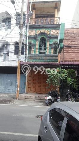 Untuk Dijual Ruko di Medan Baru Medan LT 96m2 / LB 192m2 Untuk Dijual Ruko di Medan Baru Medan LT 96m2 / LB 192m2