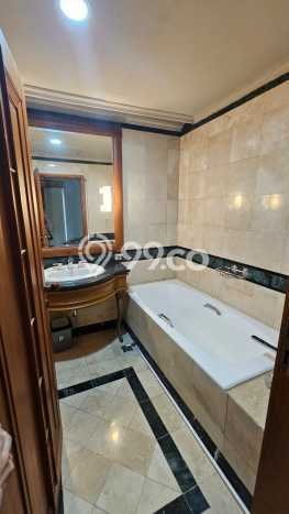 Apartemen Disewakan 4 Kamar Murah Siap Huni di Jakarta Selatan, Luas 170m2 Apartemen Disewakan 4 Kamar Murah Siap Huni di Jakarta Selatan, Luas 170m2
