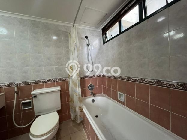 Apartemen Terawat Dijual di Jakarta Selatan Spesifikasi 3 KT, 2 KM Apartemen Terawat Dijual di Jakarta Selatan Spesifikasi 3 KT, 2 KM