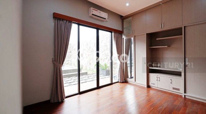 Sewa Rumah Harga Terjangkau di Bintaro Tangerang Selatan Punya 3 Kamar Tidur Sewa Rumah Harga Terjangkau di Bintaro Tangerang Selatan Punya 3 Kamar Tidur