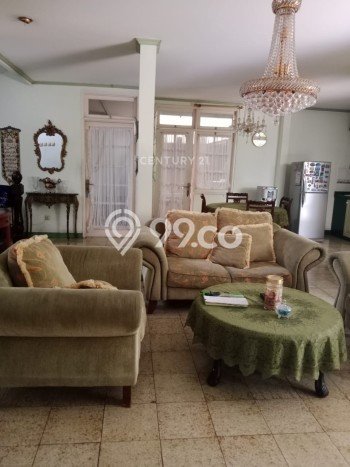Siap Huni Rumah Mewah 6 Kamar di Pancoran Dekat ke Mana Saja Siap Huni Rumah Mewah 6 Kamar di Pancoran Dekat ke Mana Saja