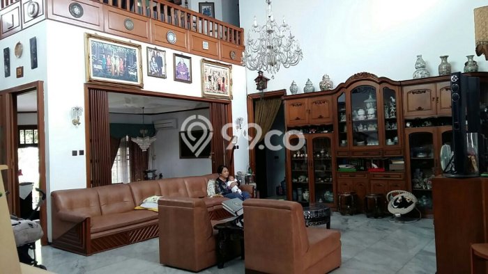 Dijual Rumah Luas Elegan Dengan View Cantik di Sektor 1 - Bintaro, Jakarta Selatan Dijual Rumah Luas Elegan Dengan View Cantik di Sektor 1 - Bintaro, Jakarta Selatan