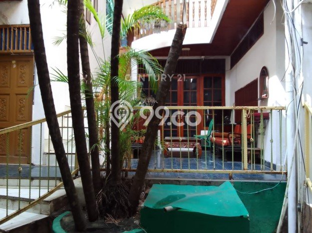 Ready to Use! Premium House LT 513m2 Desain Modern di Kalibata Ready to Use! Premium House LT 513m2 Desain Modern di Kalibata