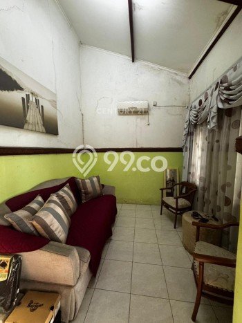 Dijual Cepat Rumah Favorit Siap Huni LB 130m2 di Ciputat, Tangerang Selatan Dijual Cepat Rumah Favorit Siap Huni LB 130m2 di Ciputat, Tangerang Selatan