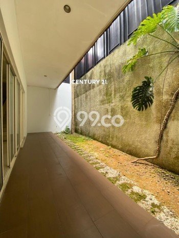 For Sale! Luxury House LT 204m2 Desain Modern di Sektor 7-Bintaro For Sale! Luxury House LT 204m2 Desain Modern di Sektor 7-Bintaro