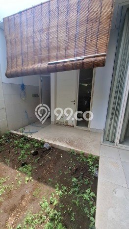 HUNIAN IMPIAN! Rumah di Pakuwon Indah, 3 KT, Free Banjir, LT 128m2m² LB 160m2m² HUNIAN IMPIAN! Rumah di Pakuwon Indah, 3 KT, Free Banjir, LT 128m2m² LB 160m2m²