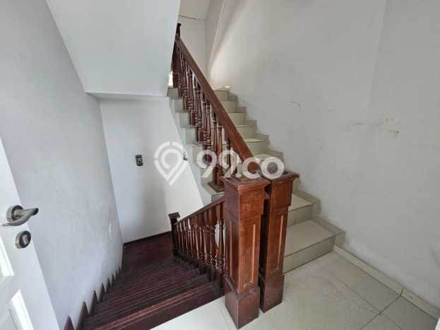 Best Deal Hunian Mewah Ideal dan Luas di Karawaci, Tangerang Best Deal Hunian Mewah Ideal dan Luas di Karawaci, Tangerang
