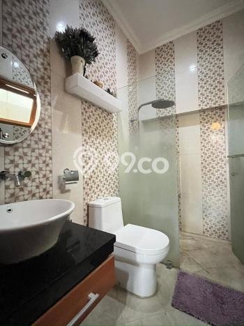 For Sale! Luxury House LT 120m2 Desain Modern di Pejaten For Sale! Luxury House LT 120m2 Desain Modern di Pejaten