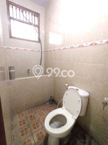 Disewakan Rumah Konsep Modern di Tebet Jakarta Selatan dengan 6 KT Disewakan Rumah Konsep Modern di Tebet Jakarta Selatan dengan 6 KT