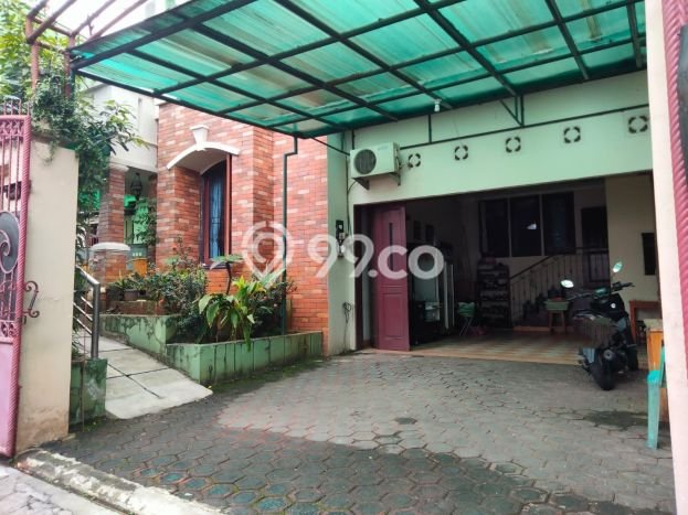 Rumah Mewah Siap Huni LT 413m2 di Tebet, Jakarta Selatan Rumah Mewah Siap Huni LT 413m2 di Tebet, Jakarta Selatan
