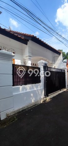 BEST PRICE! Rumah kawasan Tebet, Dekat Fasilitas, 2 KM, Luas 70m² Bangunan 55m² BEST PRICE! Rumah kawasan Tebet, Dekat Fasilitas, 2 KM, Luas 70m² Bangunan 55m²