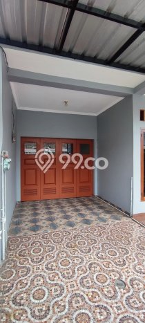 Rumah Bagus Siap Pakai Di Tebet Luas 240m2 Lokasi Strategis Rumah Bagus Siap Pakai Di Tebet Luas 240m2 Lokasi Strategis