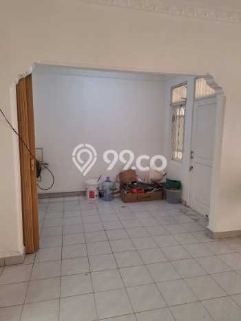 Disewakan Cepat Rumah Kondisi Bagus di Kawasan Tebet, Jakarta Selatan Disewakan Cepat Rumah Kondisi Bagus di Kawasan Tebet, Jakarta Selatan