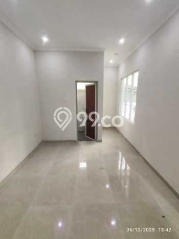 Rumah Cantik Siap Huni Di Tebet Luas 200m2 Aman Rumah Cantik Siap Huni Di Tebet Luas 200m2 Aman
