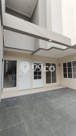 Rumah Cantik Siap Huni Di Tebet Luas 200m2 Aman Rumah Cantik Siap Huni Di Tebet Luas 200m2 Aman
