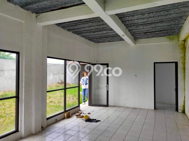 Lokasi Strategis! Dijual Gudang Bisnis di Baleendah, Bandung Kondisi Bagus Lokasi Strategis! Dijual Gudang Bisnis di Baleendah, Bandung Kondisi Bagus