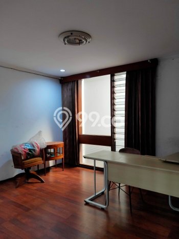 Rumah Mewah LB 300m2 Siap Pakai Desain Elegan di Riau, Bandung Rumah Mewah LB 300m2 Siap Pakai Desain Elegan di Riau, Bandung