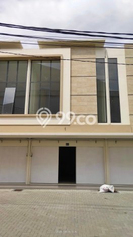 Ruko Dijual di Prime Area Bandung Luas 140m2 Ruko Dijual di Prime Area Bandung Luas 140m2