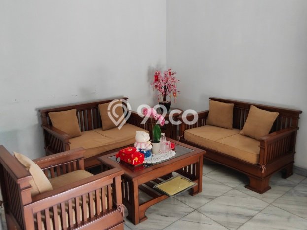 Hunian Elit LB 250m2 Siap Huni Desain Elegan di Surya Sumantri, Bandung Hunian Elit LB 250m2 Siap Huni Desain Elegan di Surya Sumantri, Bandung