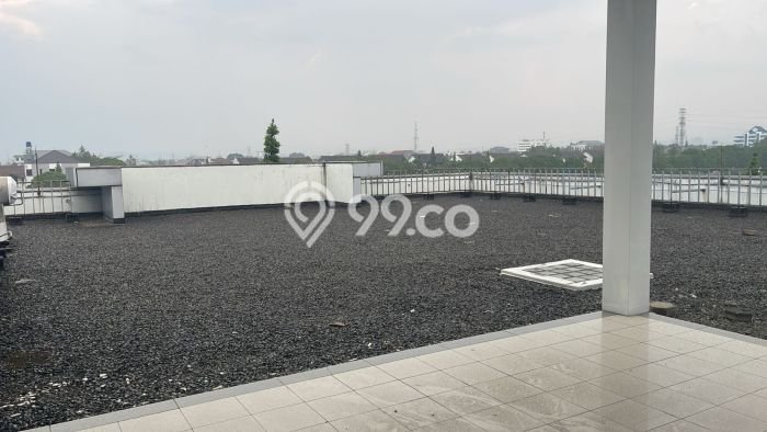 Disewakan Komersial Strategis di Batununggal, Luas 1100m2m², Area Ramai Disewakan Komersial Strategis di Batununggal, Luas 1100m2m², Area Ramai