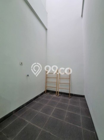 Rumah Modern Minimalis 4 KT Siap Huni di Batununggal Rumah Modern Minimalis 4 KT Siap Huni di Batununggal