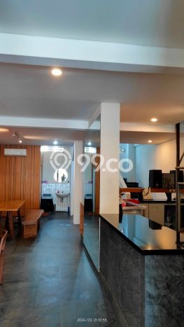 Disewakan Ruko komersial di Regol luas bangunan 300m2 Disewakan Ruko komersial di Regol luas bangunan 300m2