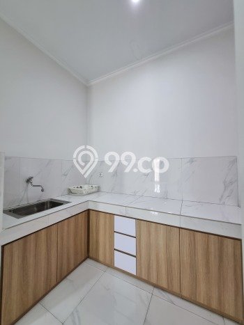 Rumah Modern Minimalis 4 KT Siap Huni di Batununggal Rumah Modern Minimalis 4 KT Siap Huni di Batununggal