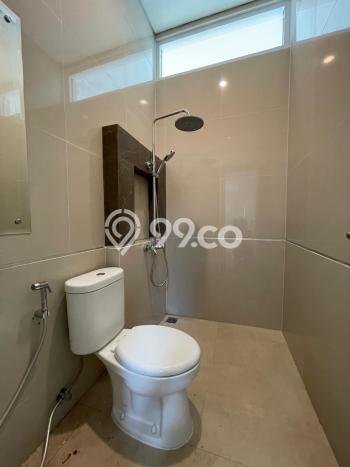 Rumah Elit Modern Tanpa Renovasi di Setra Duta Bandung Rumah Elit Modern Tanpa Renovasi di Setra Duta Bandung