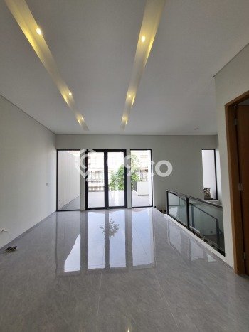 For Sale! Premium House LT 153m2 Desain Modern di Setra Duta For Sale! Premium House LT 153m2 Desain Modern di Setra Duta