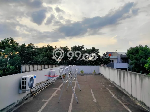 Disewakan Ruko di Pusat Kota Bandung Ramai Strategis Disewakan Ruko di Pusat Kota Bandung Ramai Strategis