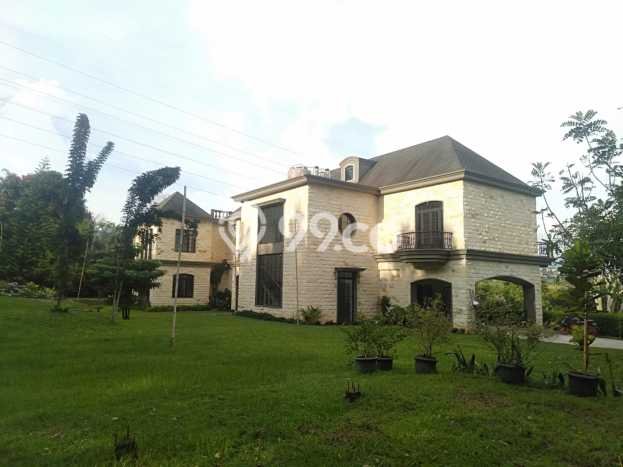 Rumah Mewah Dijual LT 3905m2 di Cidadap, Bandung Rumah Mewah Dijual LT 3905m2 di Cidadap, Bandung