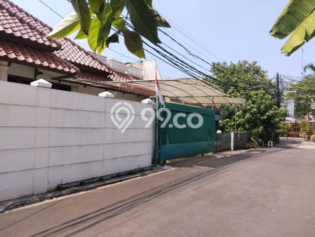 Rumah Elit Modern Siap Huni di Gandaria Jakarta Selatan Rumah Elit Modern Siap Huni di Gandaria Jakarta Selatan