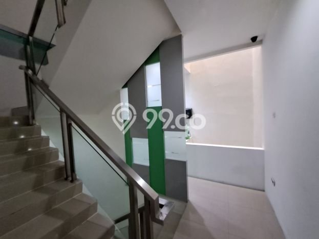 Untuk Dijual! Ruko di Sunter Jakarta Utara LT 77m2 / LB 231m2 Kawasan Bisnis Untuk Dijual! Ruko di Sunter Jakarta Utara LT 77m2 / LB 231m2 Kawasan Bisnis