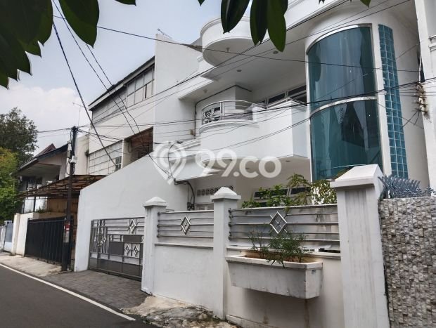 Hunian Luxury di Jakarta Pusat Lokasi Strategis Kondisi Baik Hunian Luxury di Jakarta Pusat Lokasi Strategis Kondisi Baik