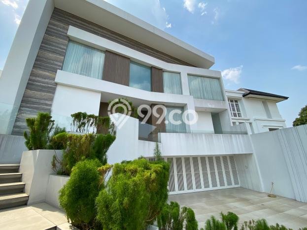 Ready to Use! Luxury House LT 782m2 Desain Elegan di BSD Ready to Use! Luxury House LT 782m2 Desain Elegan di BSD