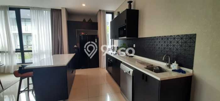 Rumah Elit Modern Siap Huni di Lebak Bulus Jakarta Selatan Rumah Elit Modern Siap Huni di Lebak Bulus Jakarta Selatan