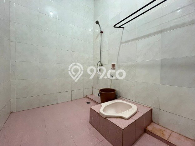 Dijual Rumah Kost di Margonda, Depok, 68 KT, 68 KM, Bangunan 1885m2 Dijual Rumah Kost di Margonda, Depok, 68 KT, 68 KM, Bangunan 1885m2