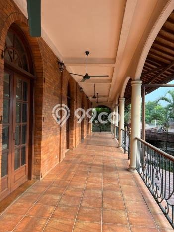 Siap Huni Rumah Mewah 10 Kamar di Cilandak Dekat ke Mana Pun Siap Huni Rumah Mewah 10 Kamar di Cilandak Dekat ke Mana Pun
